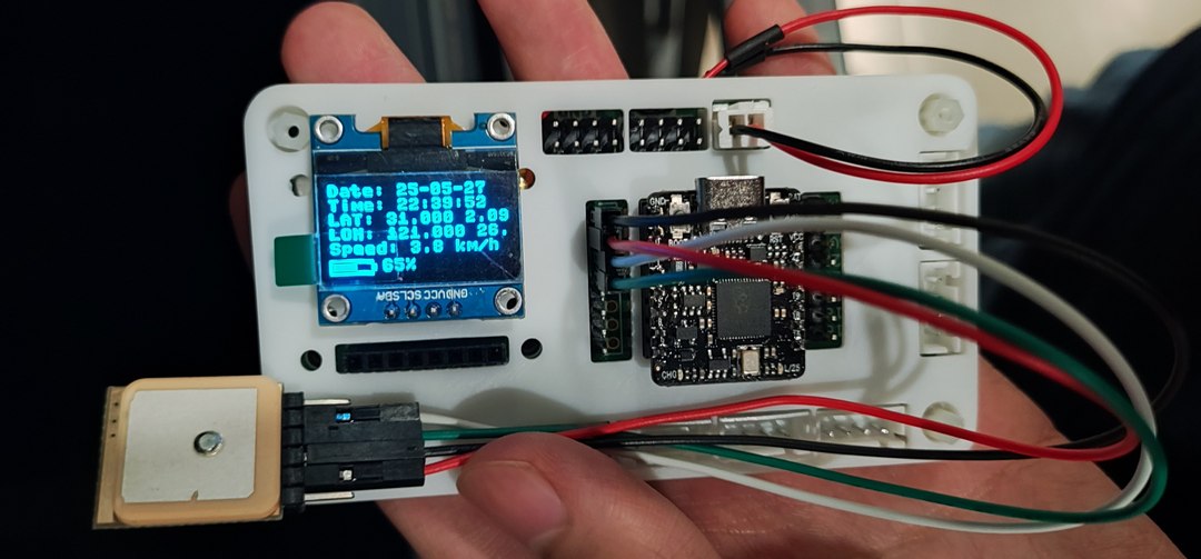 gps_module_night.jpg gps_module_night.jpg