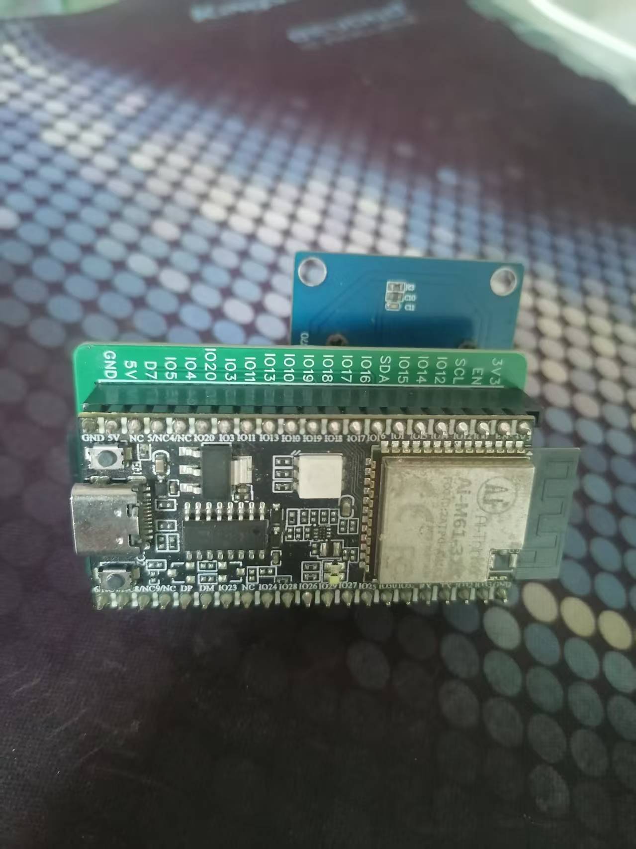 50839904176608dd3b27e34347233e15.jpg